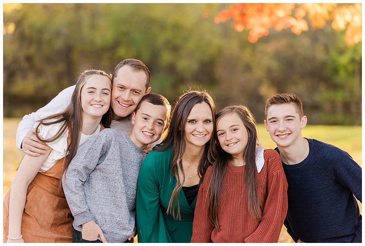 Michigan Senior photographer. Stacy Anderson Photography. Schell Family Farm Pinkney